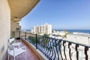 Lovely apartment next to the beach